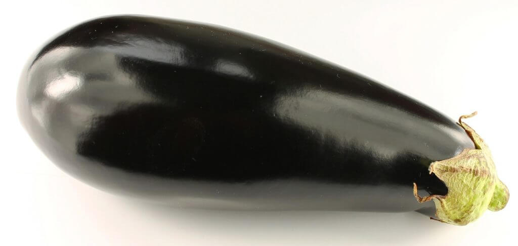 ナスは水分90%以上の栄養が少ない野菜