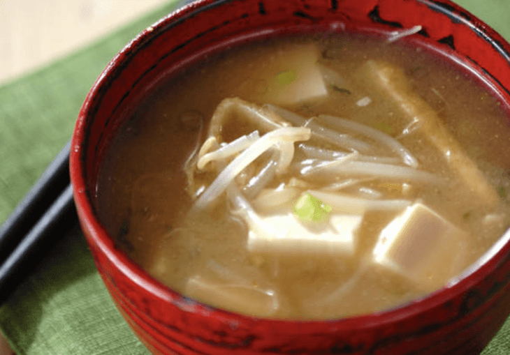 シャキシャキもやしの味噌汁